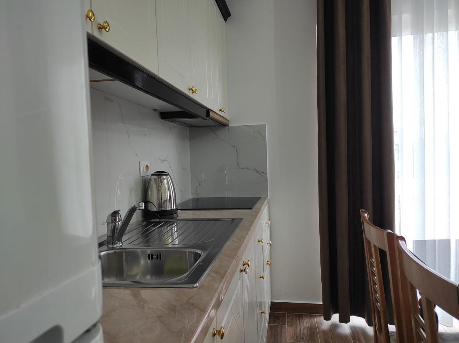 Four Seasons Apartamento