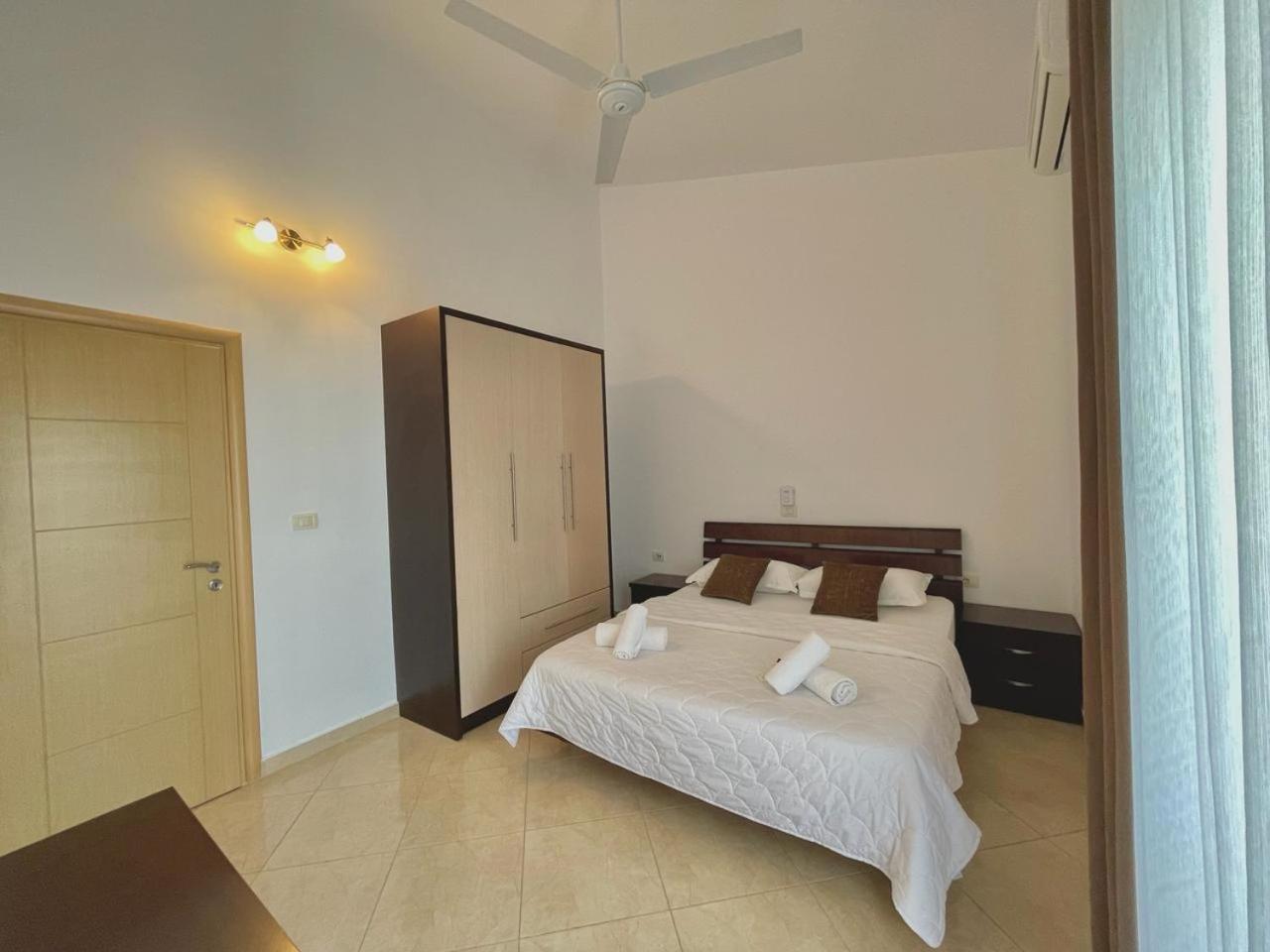Four Seasons Apartment Ksamil